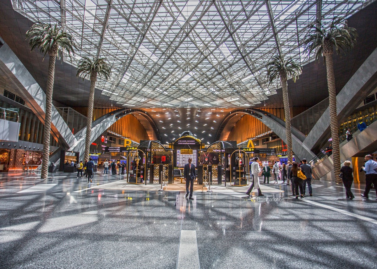 Qatar Sees Rise in Aircraft Movements and Passenger Numbers in September